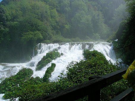 pixa baycascata-delle-marmore-526946__340