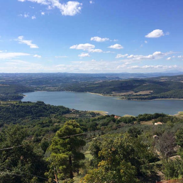 Lago di Corbara