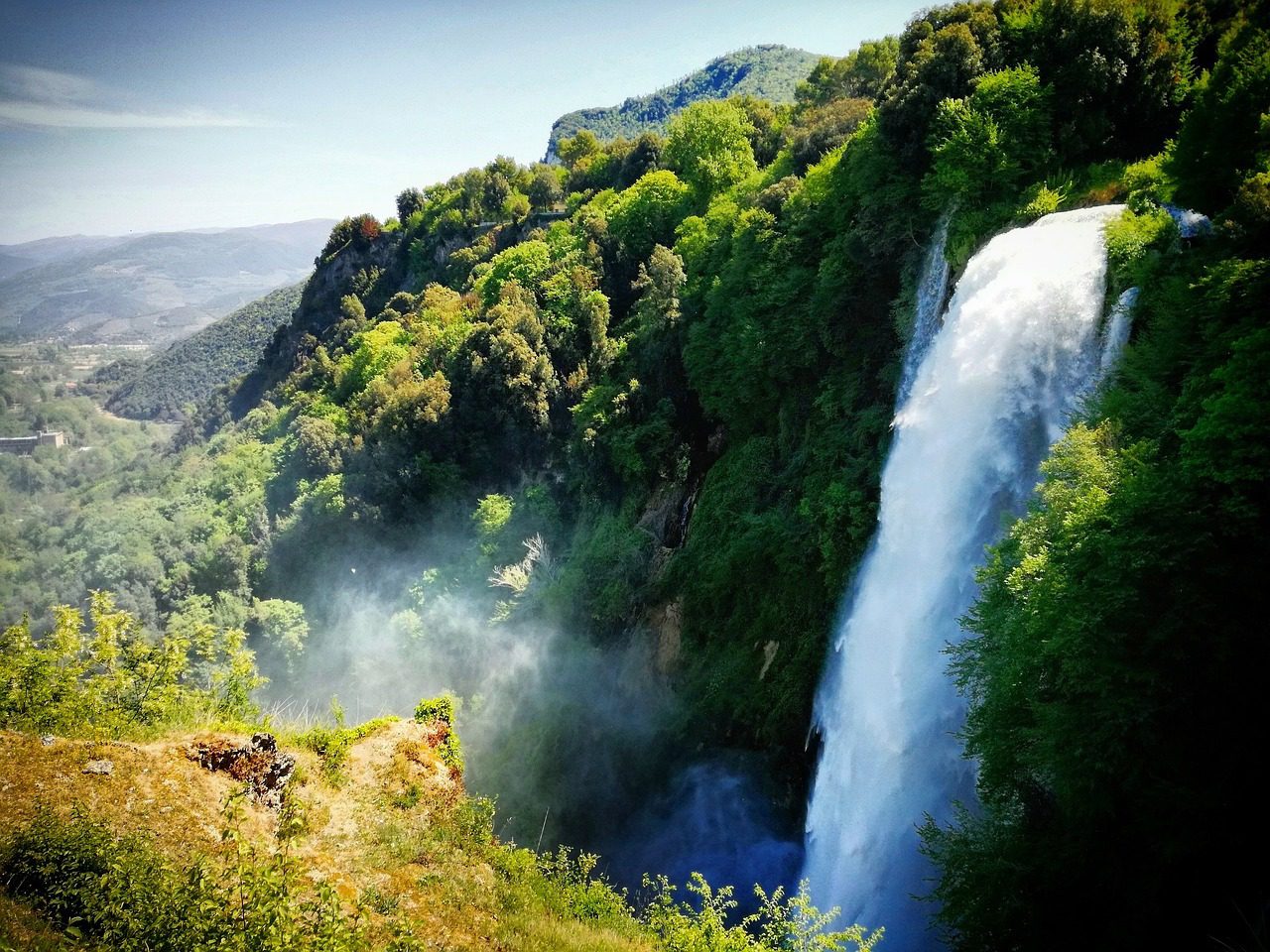 cascata marmore
